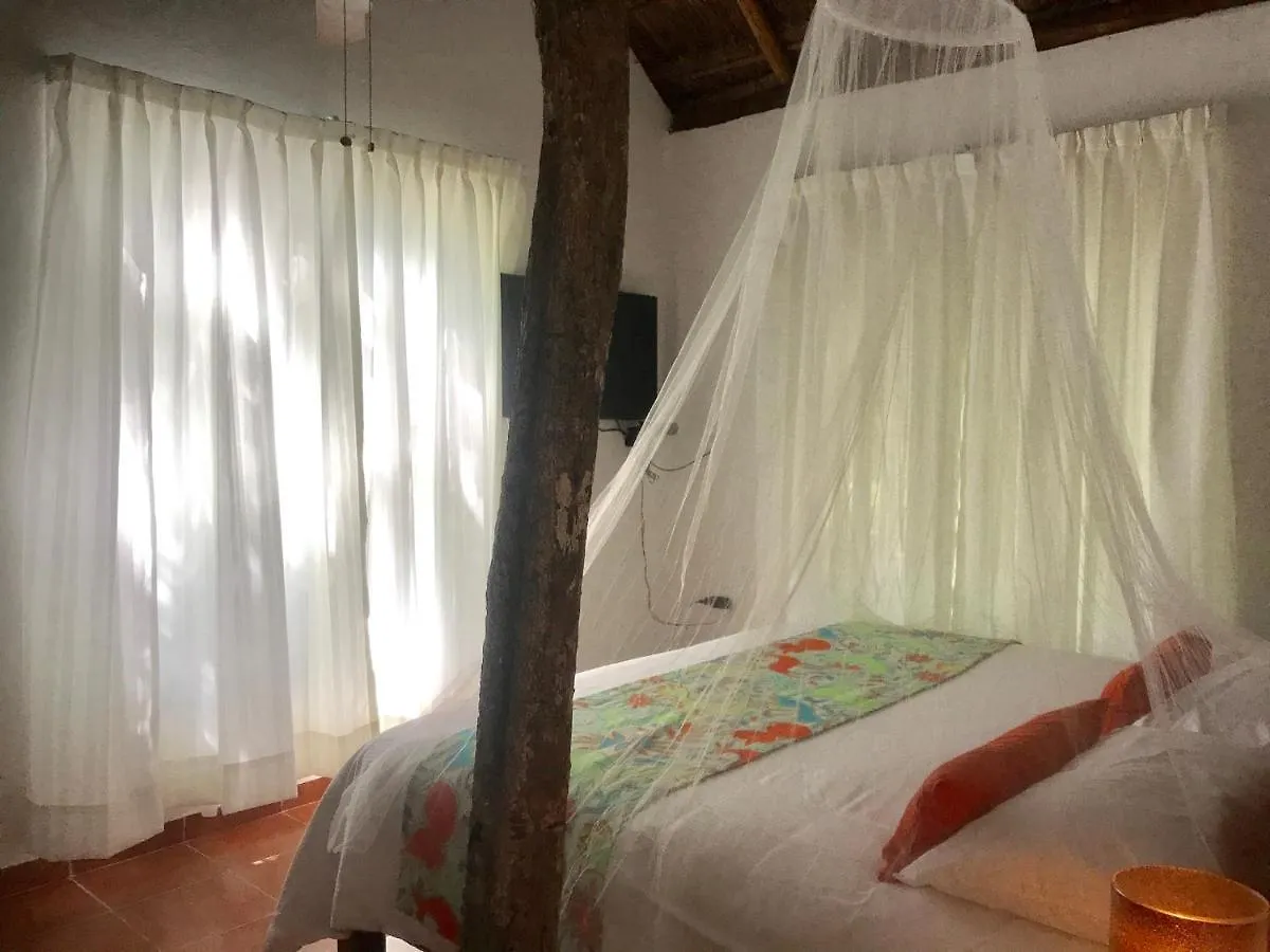 Ecovergel Hotel Riviera Maya Chemuyil 2*,