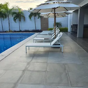 https://departamento-privado-con-alberca-cerca-de-la-playa.mazatlan-hotels.com